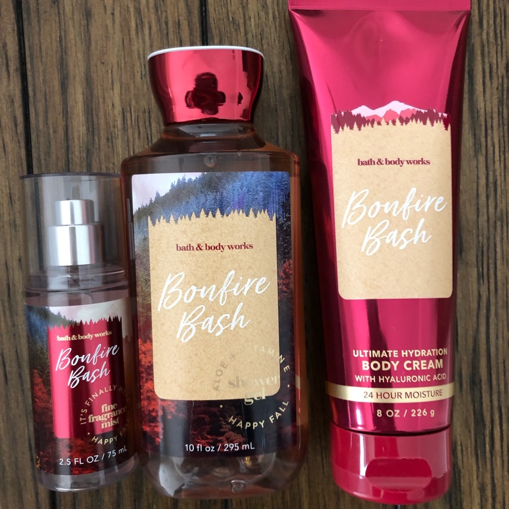 NWT Bath & Body Works Bonfire Bash Trio bundle (never used) ❤️